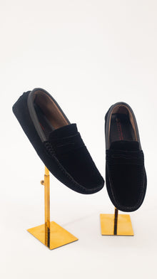  Magnificent Suede Drivers